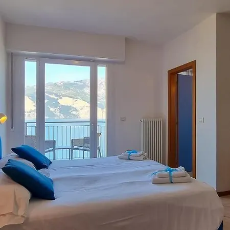 Casa Marinella Hotel 3*