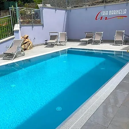מלון Casa Marinella מאלצ'סינה