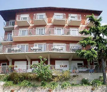 Casa Marinella Мальчезине