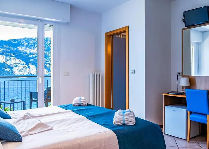 马里内拉之家酒店 马尔切西内