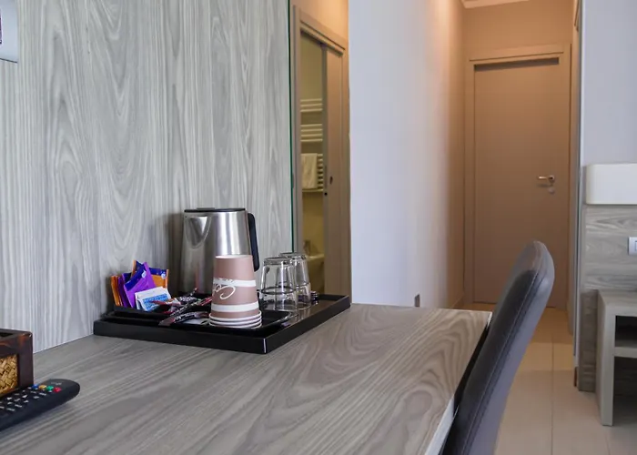 马里内拉之家酒店