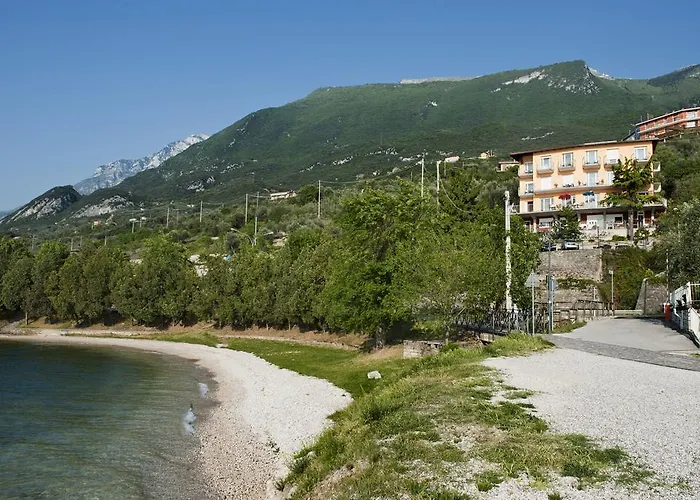 马里内拉之家酒店 马尔切西内