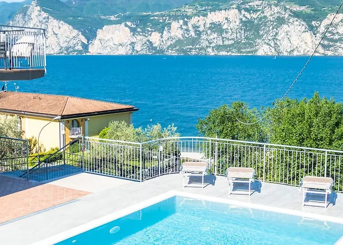 马里内拉之家酒店