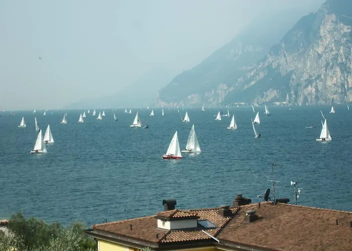 马里内拉之家酒店 马尔切西内