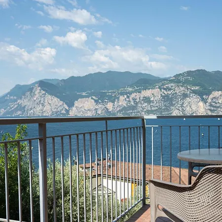 Casa Marinella 3*