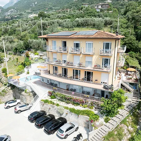 Casa Marinella 3*