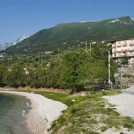 Casa Marinella Мальчезине
