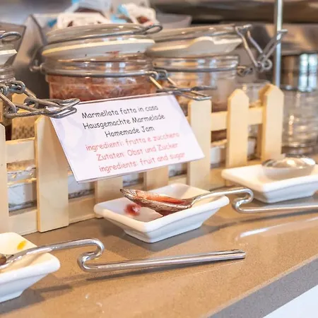 Hotel Casa Marinella 3*