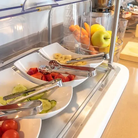 Casa Marinella Hotel 3*