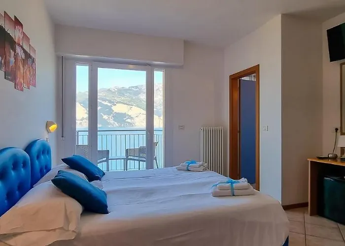Casa Marinella Hotel 3*